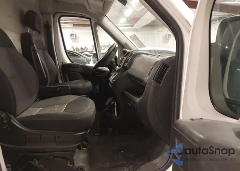 2014 Ram Promaster 3500 High Roof z USA, uszkodzony, nr VIN 3C6URVJG8EE107089